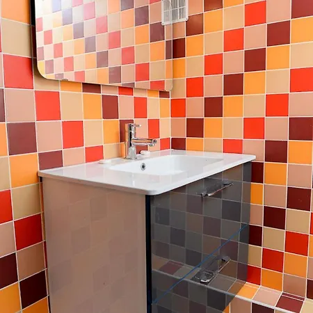 Hovi De La Mairie Hotel Aubervilliers